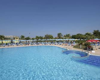 Blu Salento Village - Porto Cesareo - Pool