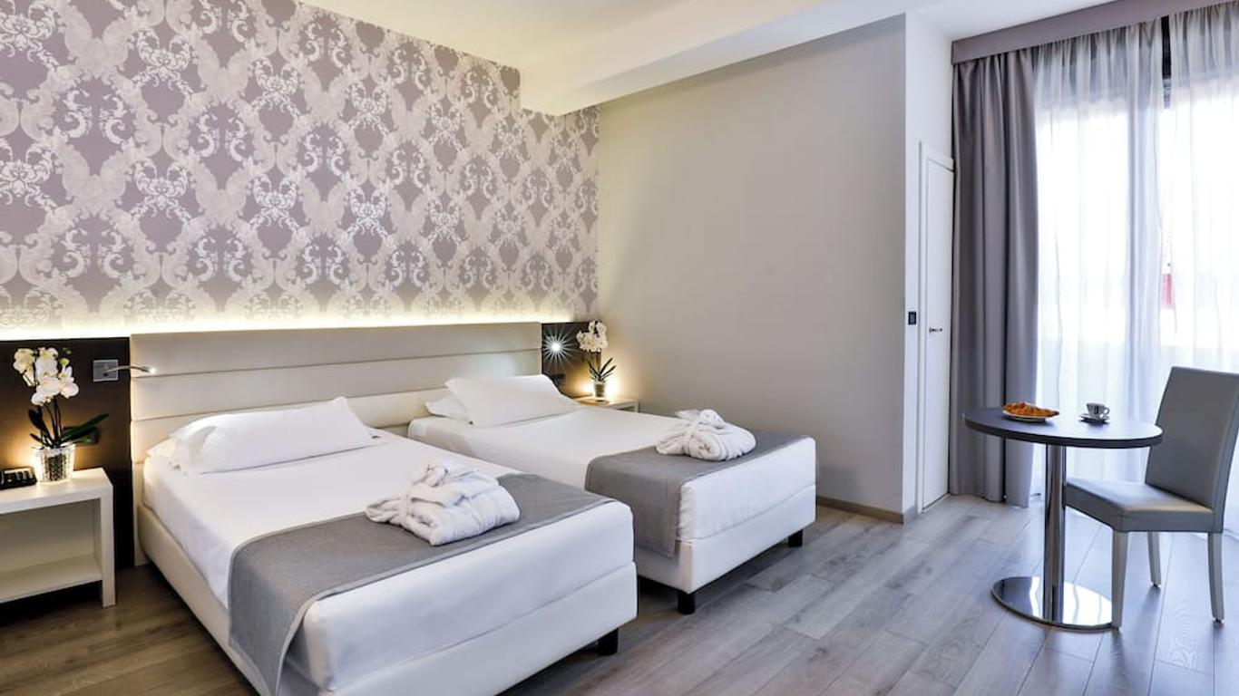 هوتل مولينو روسو