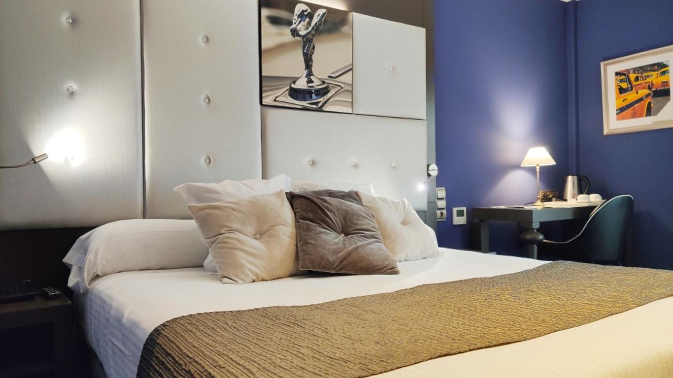 Costa Esmeralda Suites