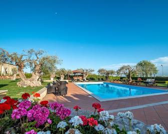 Torre Don Virgilio Country Hotel - Modica - Pool