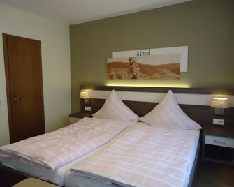 Gasthaus Huwer - Bernkastel-Kues - Bedroom