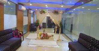 Hotel Savvy Ganges - Gorakhpur - Lobby