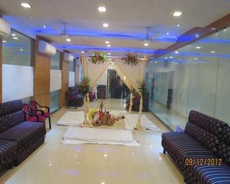Hotel Savvy Ganges - Gorakhpur - Lobby