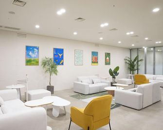 Mangrove Sinseol - Seoul - Lobby