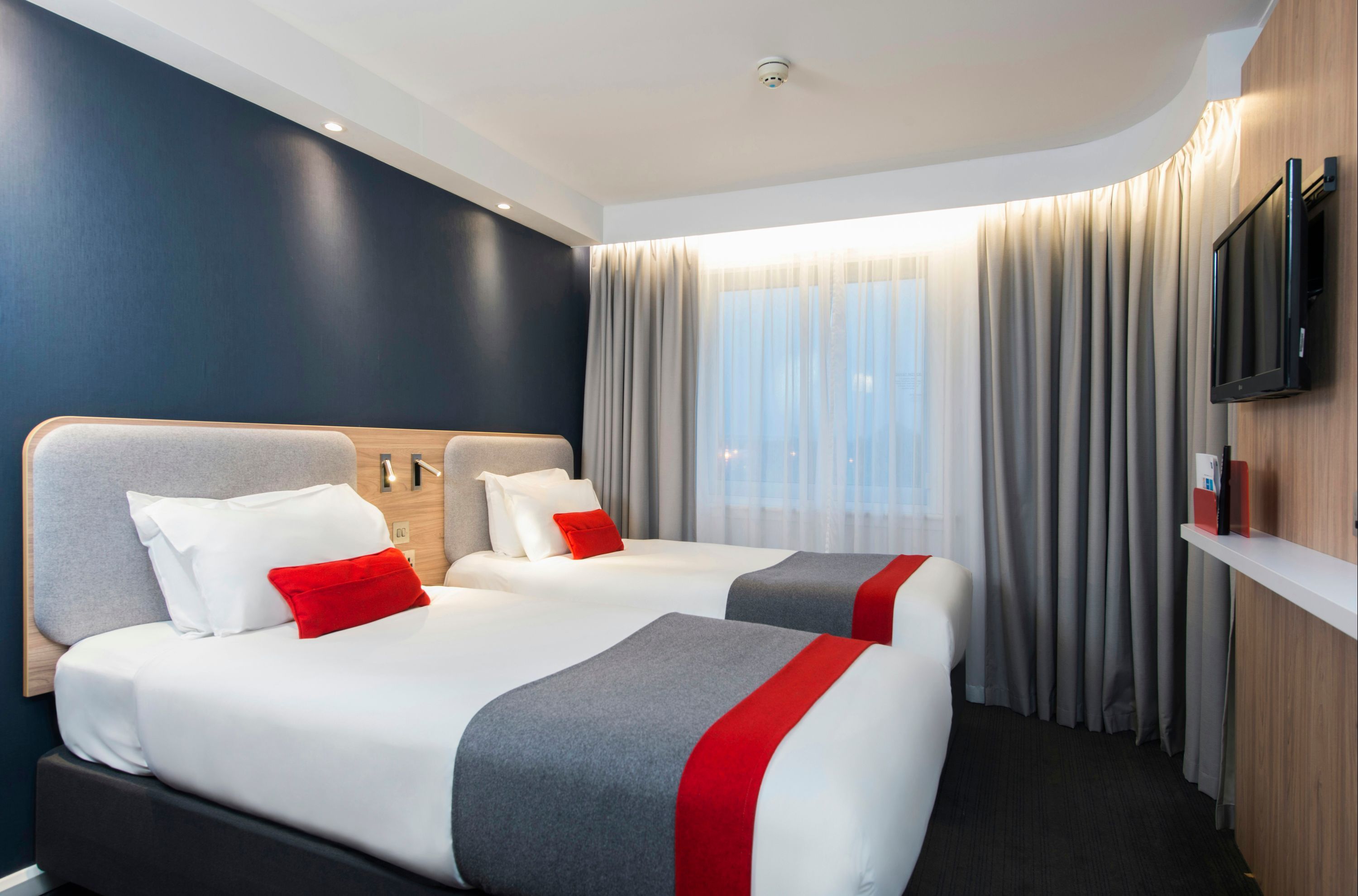 Holiday Inn Express Bath By IHG - באת' - חדר שינה
