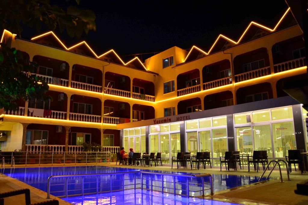 ياسمين هوتل