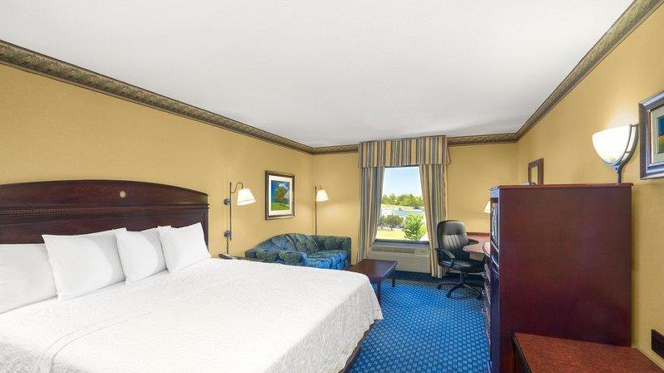 Hampton Inn Maysville