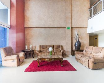 Los Herederos Hotel Piedras Negras - Piedras Negras - Recepción