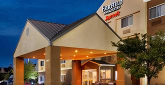 Fairfield Inn & Suites by Marriott Lansing West - Lansing - Edificio