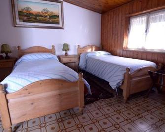 Albergo Mirella - Belluno - Bedroom