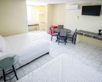OYO Hotel Plaza Las Torres, Cabo San Lucas - Cabo San Lucas - Habitación