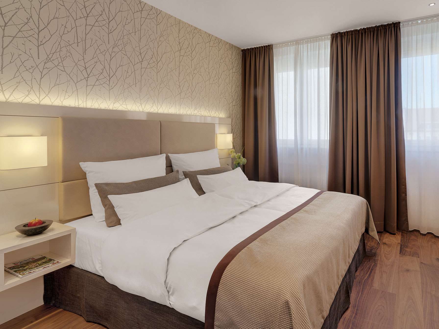 Bedroom view of Boutique Hotel Atrium München