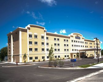 Baymont by Wyndham Erie - Erie - Byggnad