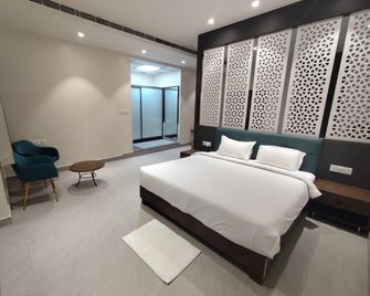 Comfort Stay Luxury Rooms - Warangal - Living room
