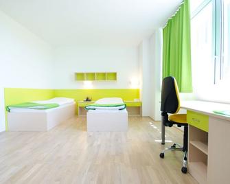 Sport Hotel Ljubljana - Ljubljana - Slaapkamer