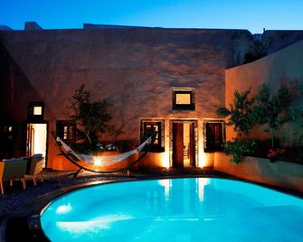 Ducato Wine Village - Thera - Pool