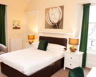 Ardross Glencairn - Inverness