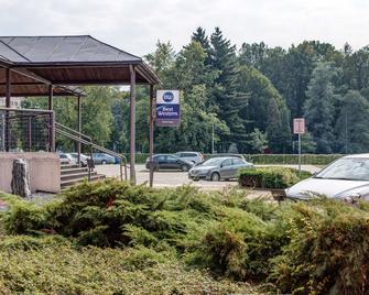Best Western Hotel Vista - Ostrava - Edifício
