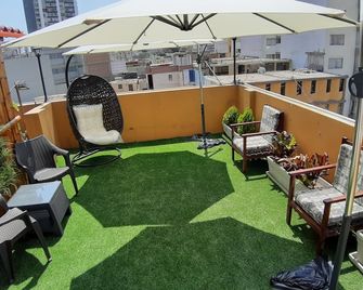 Pretty House Hotel - לימה - מרפסת