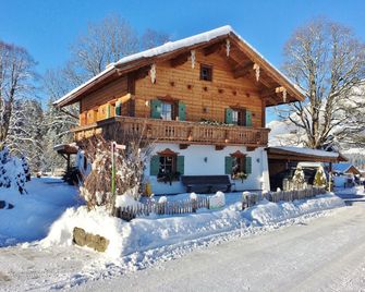 Charming Chalet in Ellmau Near Skiwelt Ski Area - Ellmau - Bâtiment