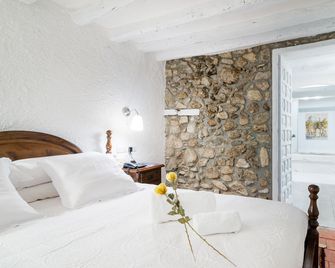 Hotel Els Cacadors de Macanet - Maçanet de Cabrenys - Slaapkamer