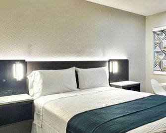Motel 6 Atascadero - Atascadero