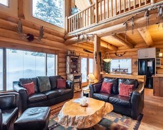 Loor-U-Inn. Luxury Log Home/ 7 Beds & Hottub Apex Mountain - Hedley - Living room
