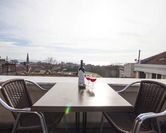Feyza Apart - Istanbul - Balcony