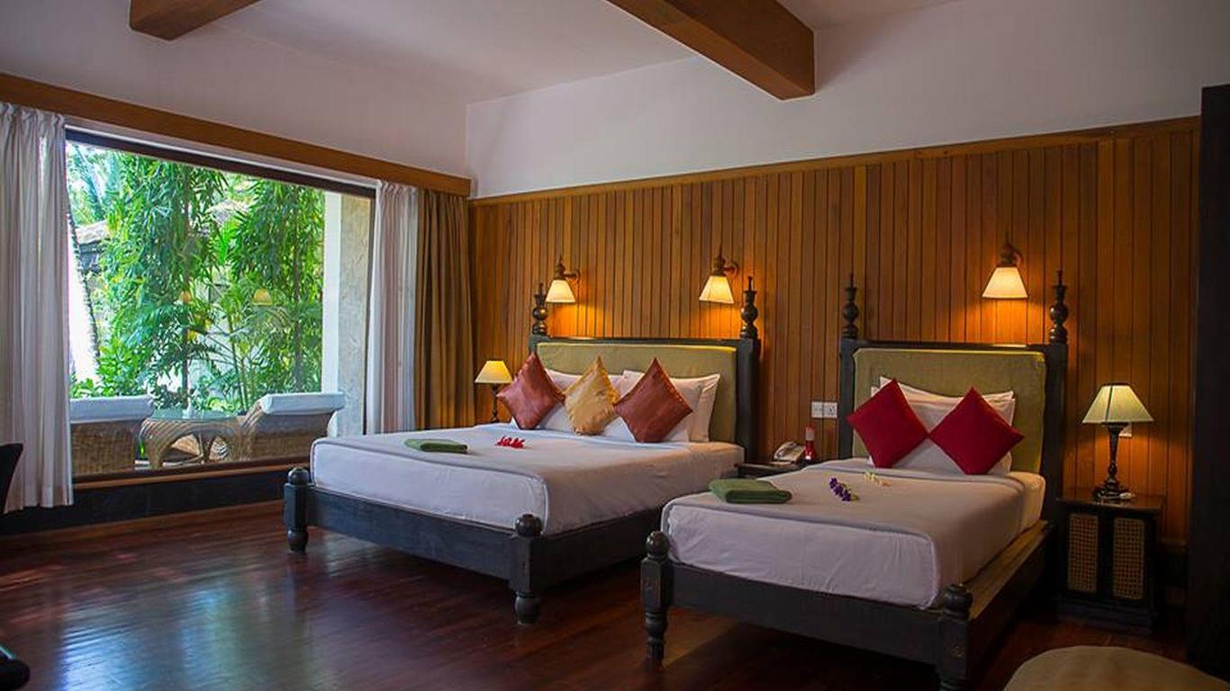 ثاندي بيتش هوتل نغابالي