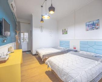 Weizhou Island Chujian Hostel - Beihai - Habitación