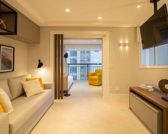 Unique Studio - Gru 1803 - Guarulhos - Pokój dzienny