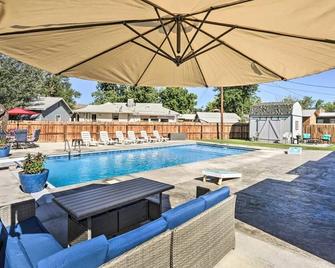 Royal Gorge Pool House- Heated Pool & Hot Tub! - Cañon City - Piscina