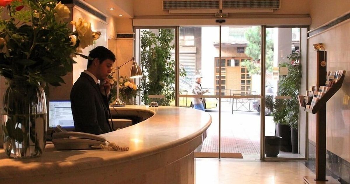 Achillion Hotel à partir de 36 €. Hôtels à Athènes KAYAK