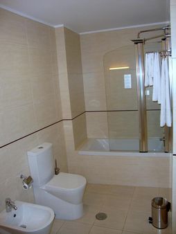 Aveiro Center Hotel - Aveiro - Bathroom