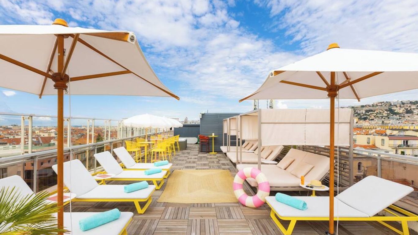 فندق ميركيور نيس مركز نوتردام