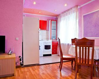 Lessor Apartments - Almaty - Dining room