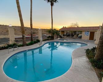 Bring Your Water Toys and Your Gamblin' Money - Bullhead City - Pool