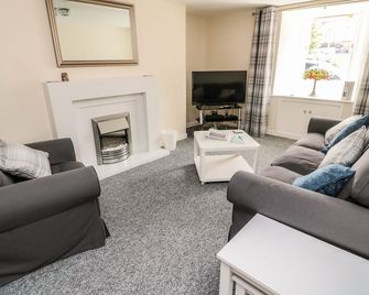 Stable Lodge, Family Friendly, With A Garden In Coldstream - Coldstream - Living room