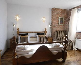 Chateau Copsa Complex - Karlowo