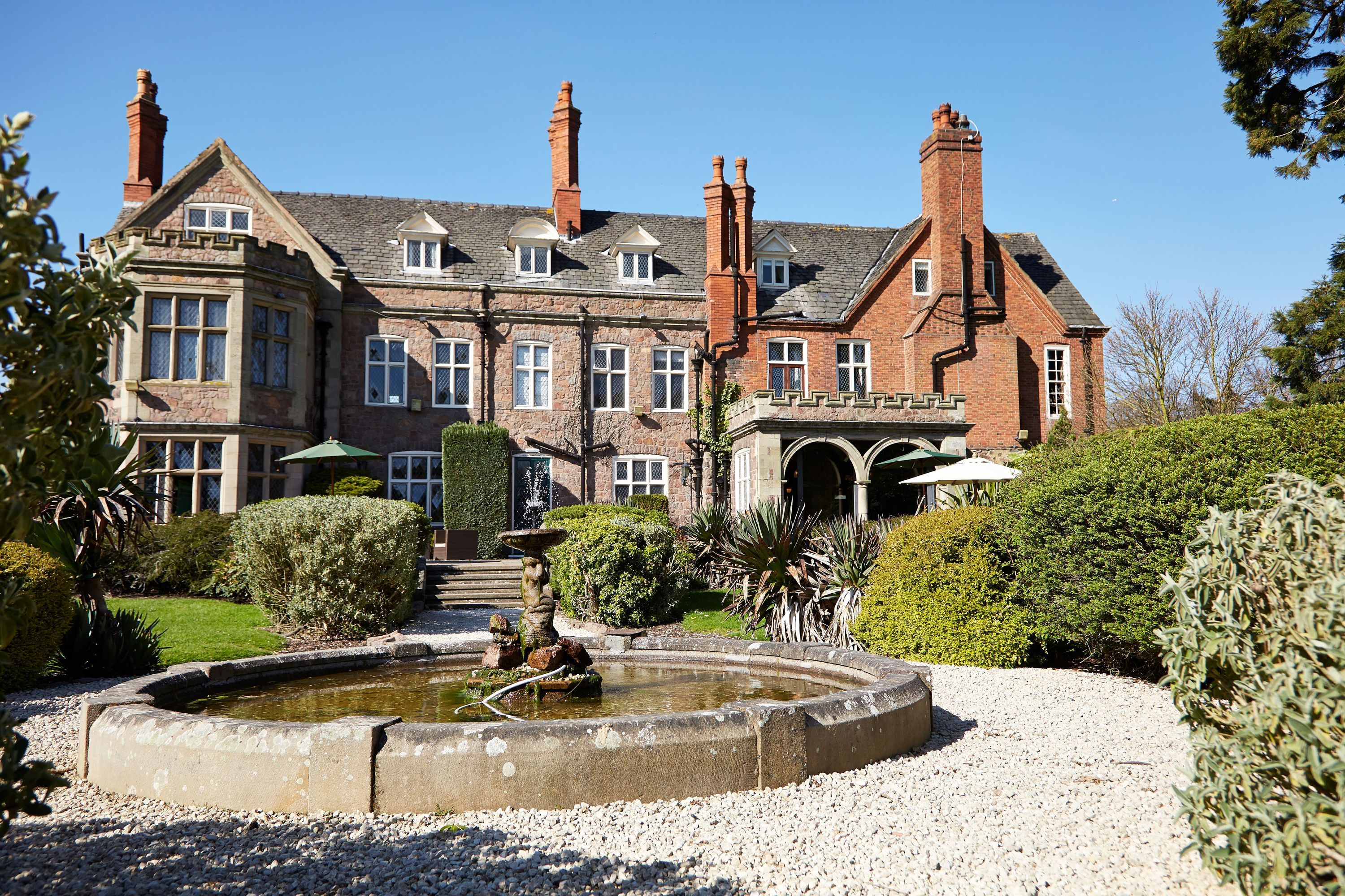 Rothley Court Hotel by Greene King Inns - לסטר - בניין