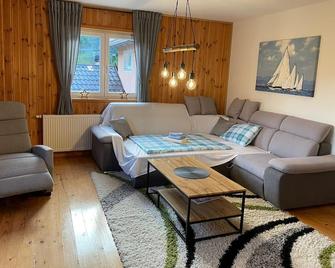 Apartman David Sa Unutarnjim Bazenom - Brod Moravice - Living room