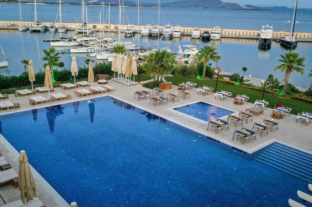 Yacht Club - Didim - בריכה