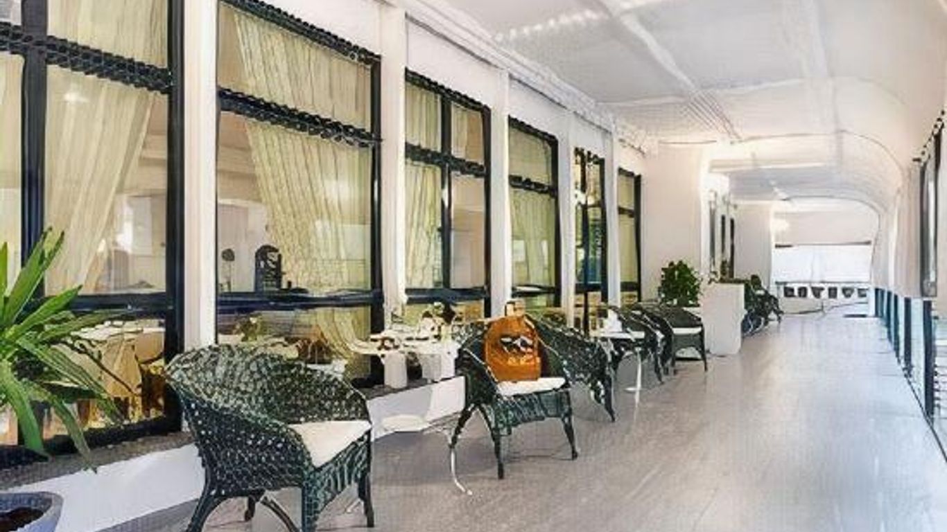 Panorama Palace Hotel