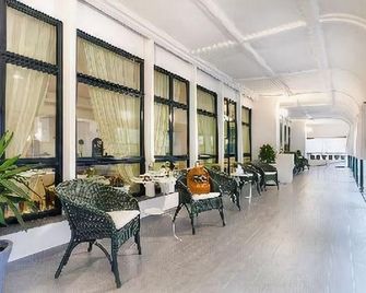 Panorama Palace Hotel - Meta - Recepción