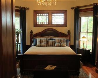 Adair Manor Bed & Breakfast - Adairsville - Habitación