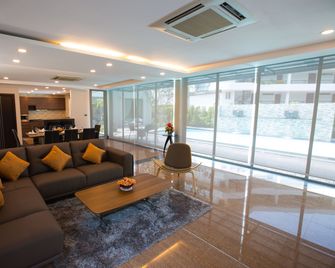 Villa Navin - Pattaya - Sala de estar
