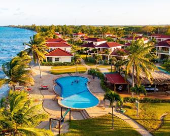 Hopkins Bay Belize a Muy'Ono Resort - Hopkins - Zwembad