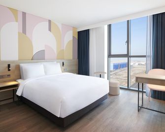 ibis Styles Ambassador Incheon Airport - Incheon - Bedroom