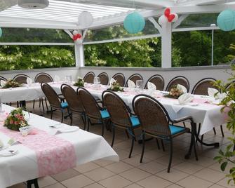 Hotel & Restaurant Park Cafe Isa - Erfurt - Ravintola