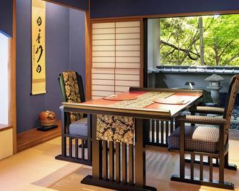 吉祥山中 - 加賀 - 加賀市 - 餐廳
